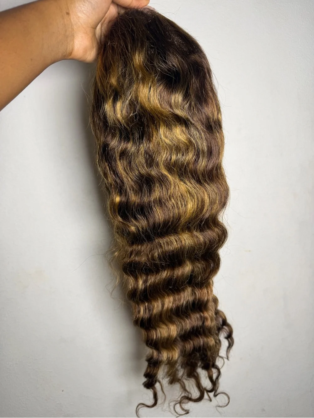 Premium Long Curly Wig - Honey Brown Highlights